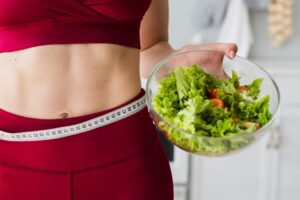 Quanto si dimagrisce in un mese con nutrizionista: la verità che nessuno ti dice