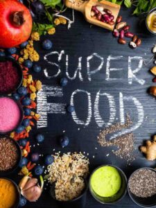 Superfood: quali sono e sono veramente utili per la salute?
